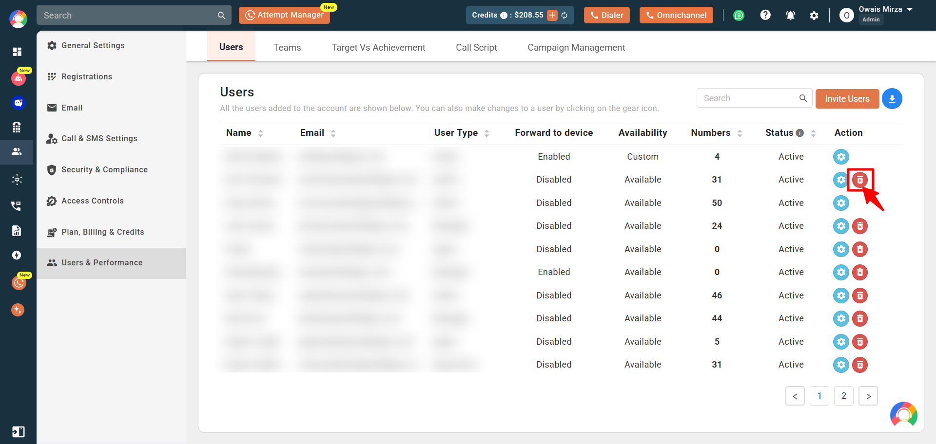 CallHippo Users list with the red delete user button highlighted