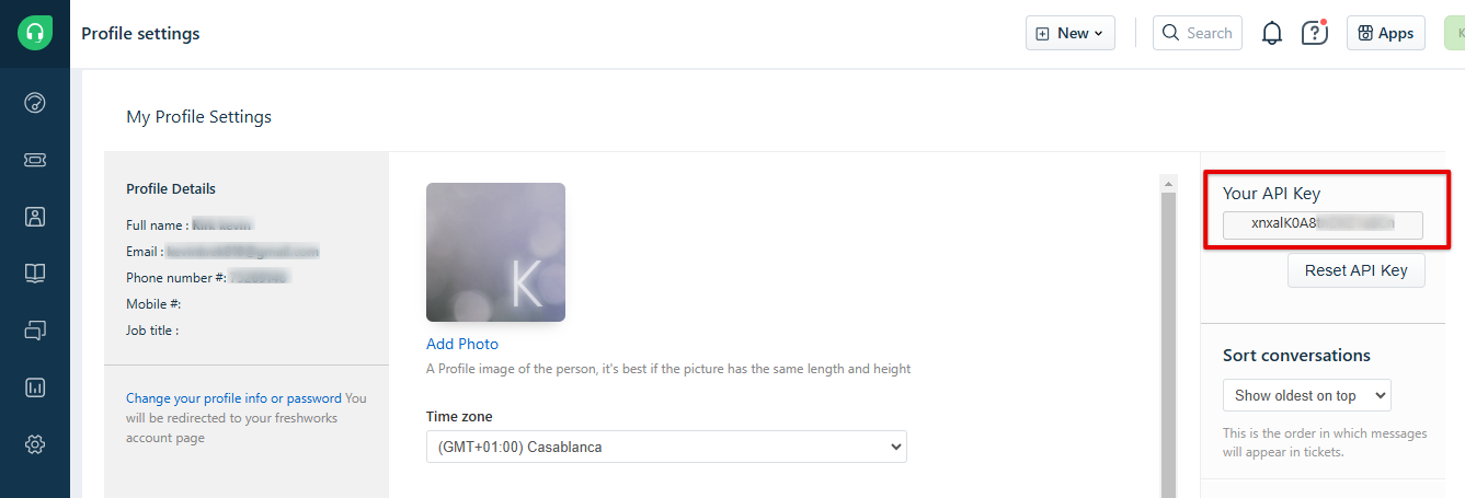 Freshdesk profile settings page with the API key highlighted