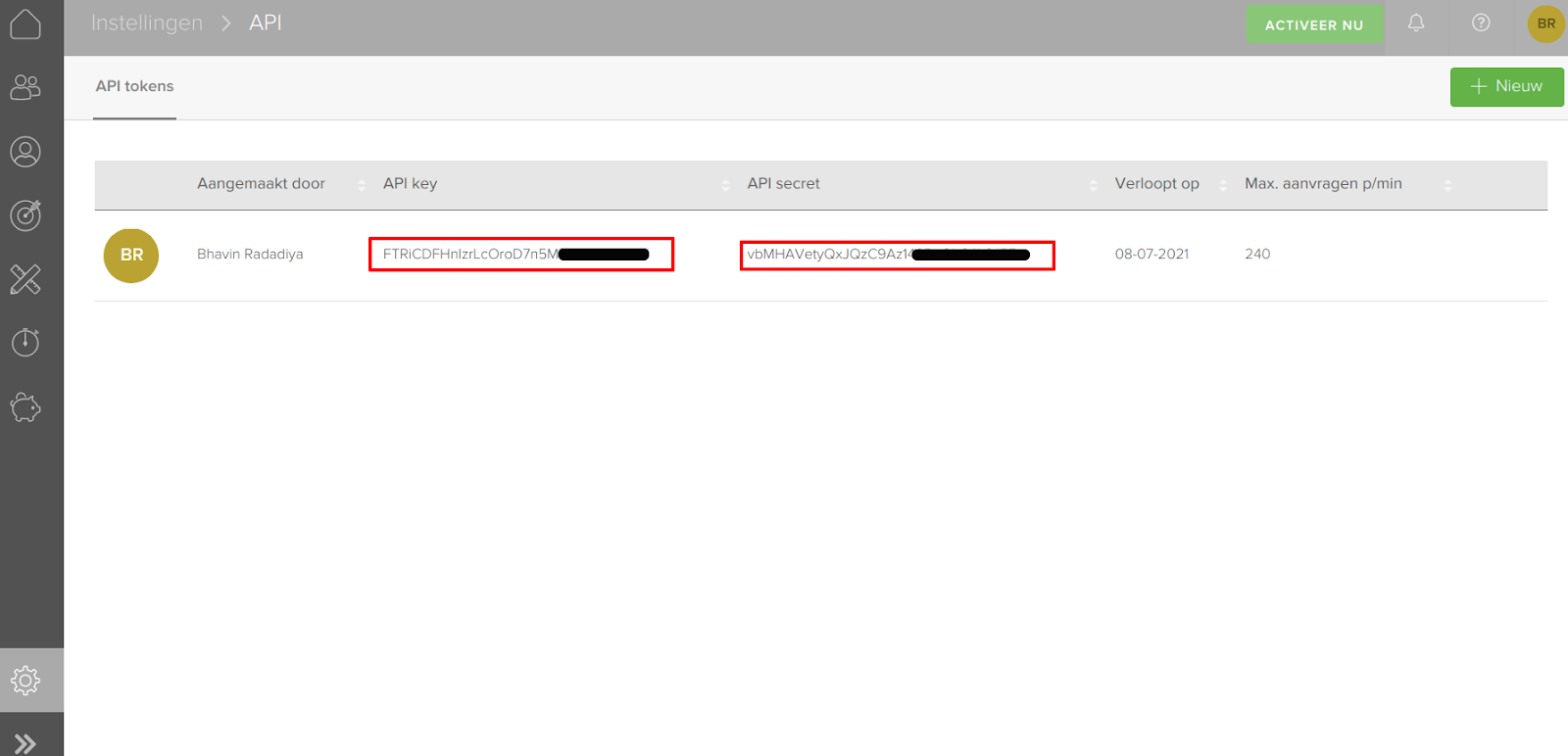 Simplicate API tokens page showing the API key and API secret